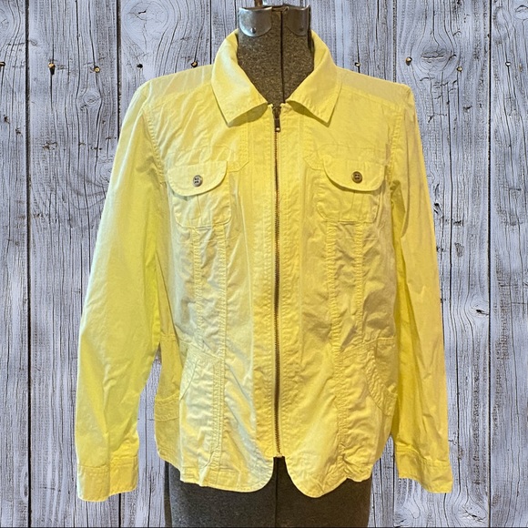 ⭐️Chico’s 4 piece set. Various sizes. - Picture 3 of 10